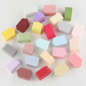 Multi-colored non-latex triangular makeup sponge set for dry and wet cosmetic application
