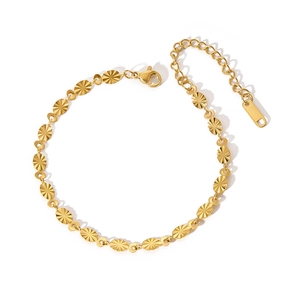 Detail view of 304 stainless steel gold sunburst oval link chain with lobster clasp
