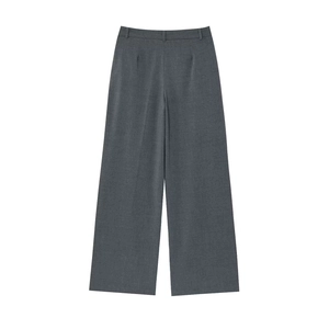 Pantalon large gris foncé à taille haute avec un drapé élégant et des passants de ceinture
