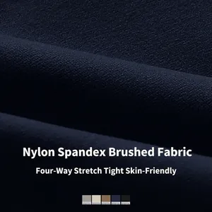 Robe de sport 2-en-1 bleu marine en nylon élasthanne brossé doux avec stretch 4 directions