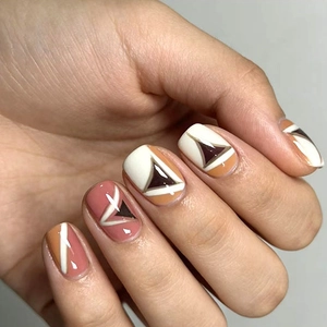 Geometric Color Block Press On Nails Glossy Square Round Fake Nails Modern Contrast Retro Style DIY Manicure Women