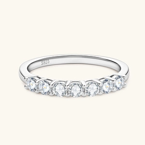 Detail of S925 sterling silver eternity ring featuring seven sparkling round cut stones