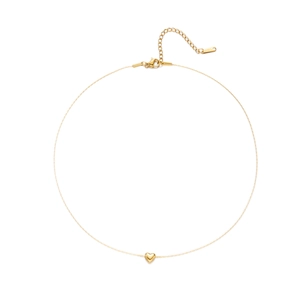Detail of 18K gold plated stainless steel heart pendant necklace with lobster clasp closure