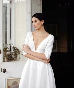 Minimalist Satin Wedding Dress Deep V Neck Backless Middle Sleeves Elegant Ivory White Bridal Gown For Women