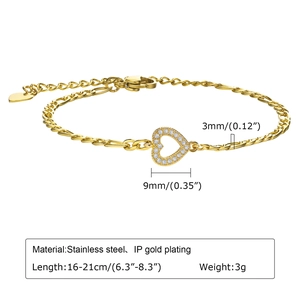 Detail of 18K gold plated heart pendant bracelet with dimensions and Figaro chain style