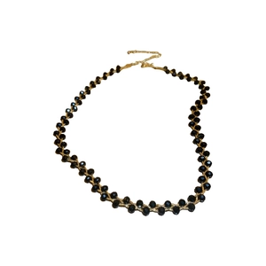 Elegante vergoldete Halskette mit schwarzen Perlen und Kunstperlen im Lagen-Look
