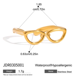 Detail view showing dimensions of 18K gold stainless steel sunglasses shaped open ring