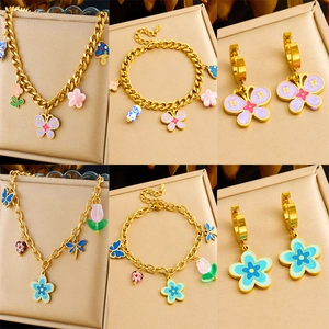 Bijoux En Acier Inoxydable Pendentifs Émail Papillon Fleur Collier Bracelet Boucles Oreilles Doré Style Doux Femmes