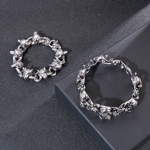 Gothic punk silver wolf head and skull engraved titanium steel bracelet for men
