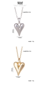 Detail view of heart-shaped pendants in silver and gold plating with size measurements