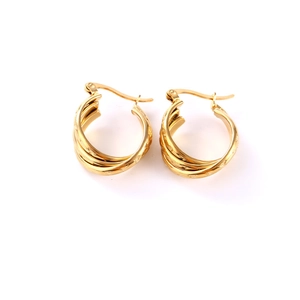 Minimalist interlocking triple hoop earrings in polished gold finish for women