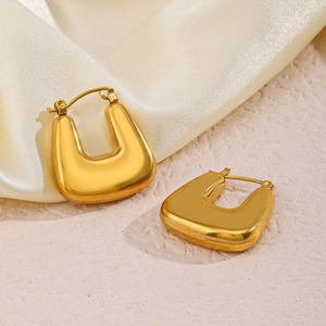Boucles d'oreilles créoles carrées minimalistes en acier inoxydable doré 18K