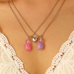 Luminous turtle magnetic heart pendants for couples on silver bead chains
