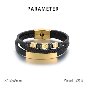 Detailed view of multilayer leather bracelet with size 210mm and stainless steel clasp