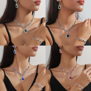 Luxurious Alloy Rhinestone Jewelry Trio Necklace Earrings Bracelet For Women Waterdrop Artificial Crystal Jewelry Set