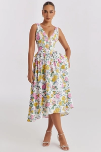 Detail of V-neck floral summer maxi dress with slim pleated waist and light fabric