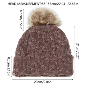 Detailed size chart for women's knit beanie with fur pom pom and 56-58cm head measurement