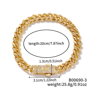 Detaillierte Maße des goldenen Panzerarmbands mit Zirkonia und einer Länge von 20 cm