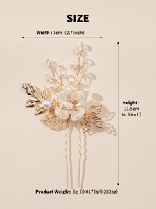 Detailed size specifications for the gold leaf bridal hair pin with pearls and flowers