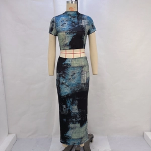 Women's 2-piece set with abstract print crop top and high waist bodycon maxi skirt