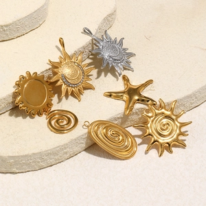 Sun Moon Starfish Shell Spiral DIY Jewelry Pendants 18K Gold Plated Stainless Steel For Necklace Bracelet Making