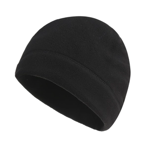 Classic black fleece cycling cap with ear protection for winter outdoor sports