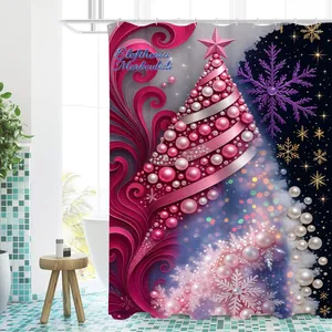 Detail eines Weihnachts-Duschvorhangs mit rosa Perlenbaum und roten Schnörkelmotiven im Bad