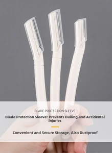 Stainless steel eyebrow razor blades with protective sleeve and anti-scratch safety teeth