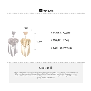 Detailed size and weight parameters of heart tassel earrings in gold and silver