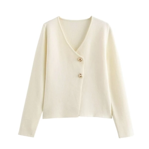 Damen Strickjacke in Creme mit V-Ausschnitt, eleganten Goldknöpfen und Rippenstruktur