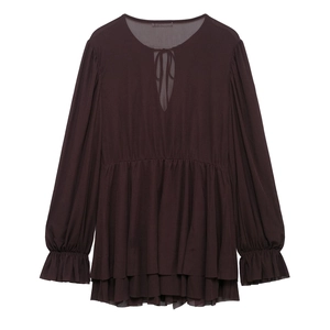 Dunkelbraune Chiffon-Langarmbluse mit Rüschenbesatz und Rundhalsausschnitt mit Schleife