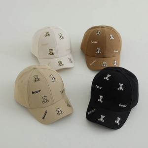 Casquettes de baseball en coton pour enfants avec broderie ours colorée en beige
