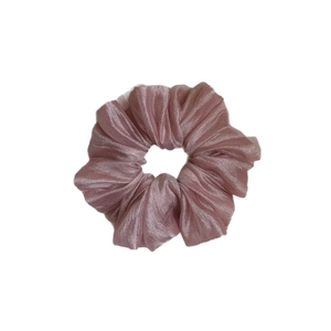 Elegant dusty pink organza scrunchie with layered lace texture for a classic French style