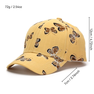 Casquette de baseball jaune avec imprimé papillon et boucle métallique réglable