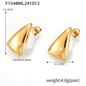 Detailed size specifications for gold geometric titanium steel triangle stud earrings