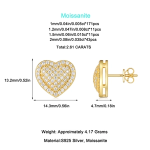 Detailed view of silver heart earrings with moissanite stones and precise measurements