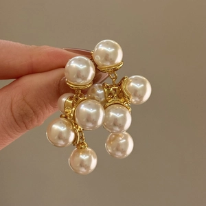 Elegant French geometric gold drop earrings with stacked pearls in a vintage style