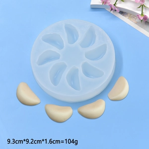 Silicone mold with 8 crescent cavities showing 9.3x9.2x1.6cm dimensions for DIY crafts