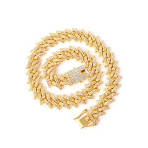 Men's golden hip hop Cuban link chain with full rhinestones and thorn design