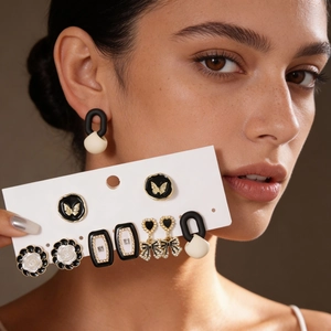 Stecker Und Hängeohrringe Legierung Emaille Blumen Herz Schmetterling Geometrisch Kunstperle Strass Mit Silberohrstecker