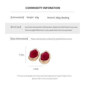 Detailed size specifications for red flocking stud earrings with golden alloy frame