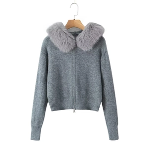 Women's grey zip-up knit cardigan with a plush faux fur collar for autumn winter