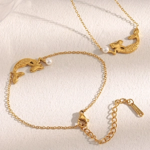 Parure collier et bracelet sirène en acier inoxydable doré avec perles blanches
