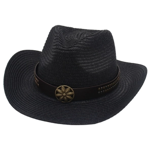 Chapeau de cowboy classique en paille noire avec bande en cuir brun et boucle dorée