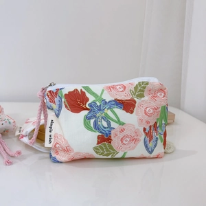 Floral cotton mini storage bag with pink rose patterns and pink handmade zipper puller
