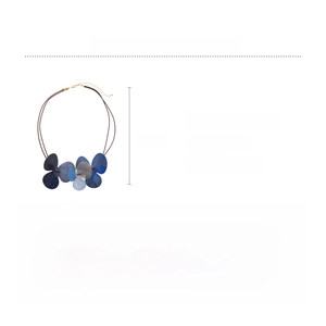 Detail view of double-layer acrylic flower necklace with wax rope dimensions and weight