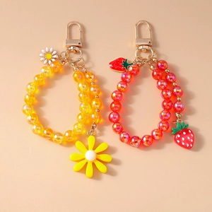 Trendy Beads Strawberry Flower Keychain Cute Zinc Alloy Resin Beads Bag Pendant For Women Girls Daily Backpack Accessory