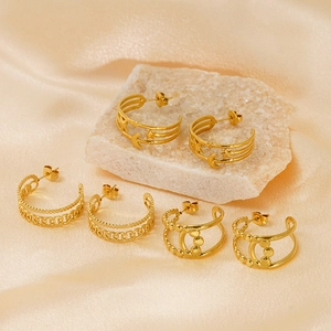 Vintage Geometric Hoop Earrings 18K Gold Plated Stainless Steel Chain Link Star Moon Design Chic Jewelry For Women