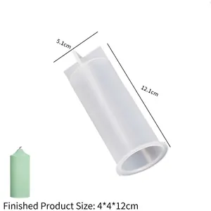 Dettaglio dello stampo cilindrico in silicone per candele da 12,1 cm con misura finale 4 cm