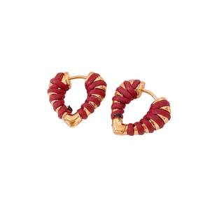 18k gold plated heart-shaped woven earrings with red fiber wrap in a minimalist design
